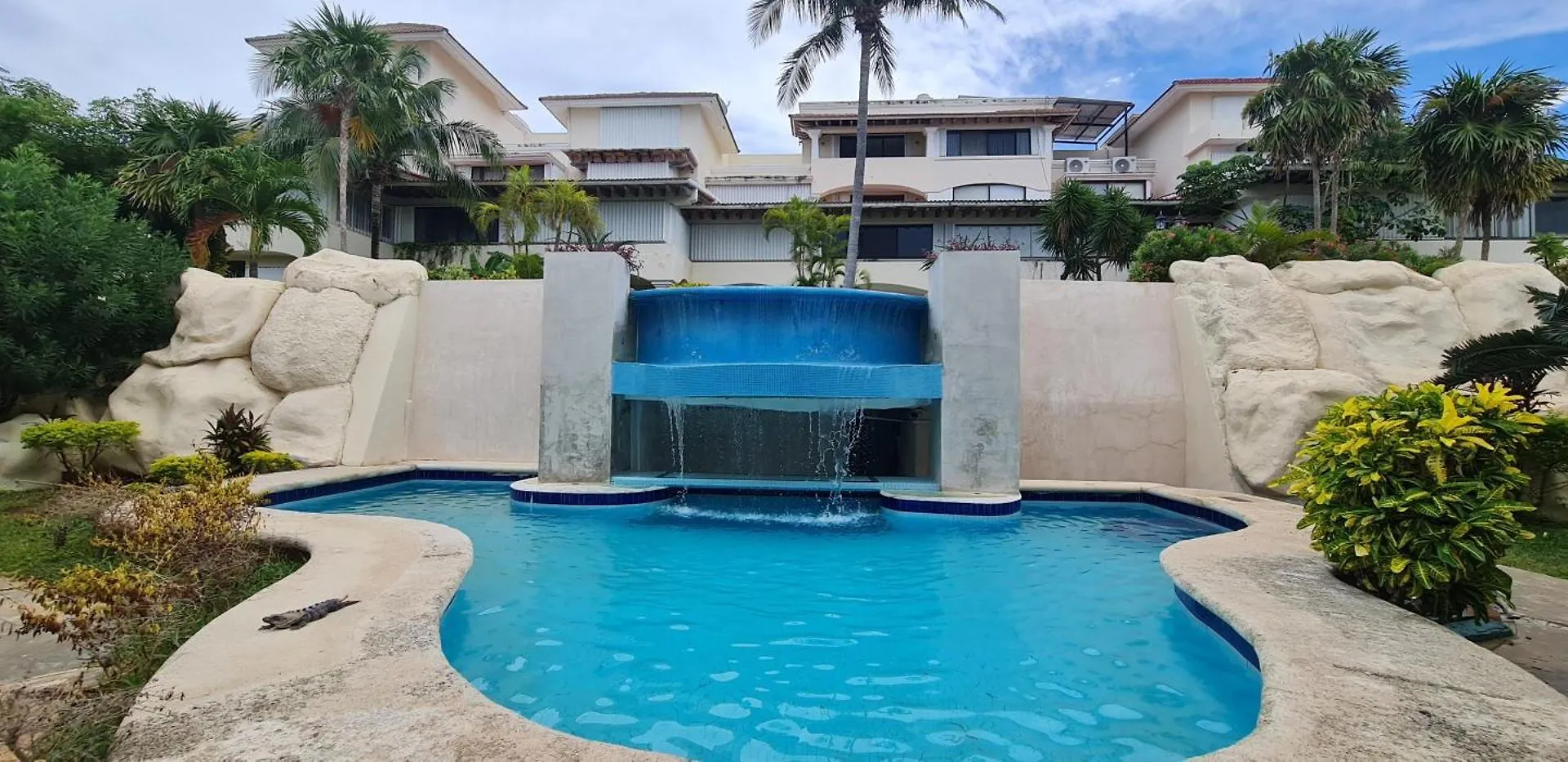 Cascadas, Charming Home Great Location With Pool & Garden Cancun Mexico