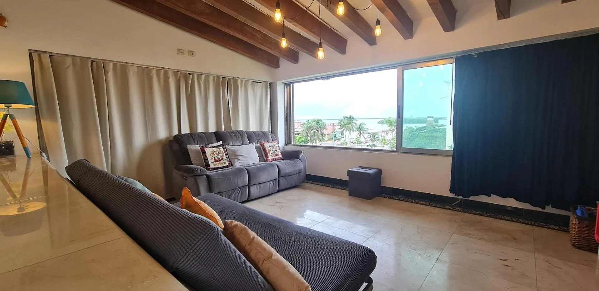 Cascadas, Charming Home Great Location With Pool & Garden Cancun Apartment