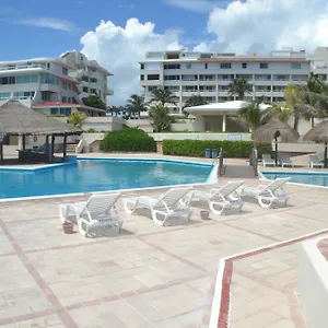 Brisas 10 Beachside Cancun